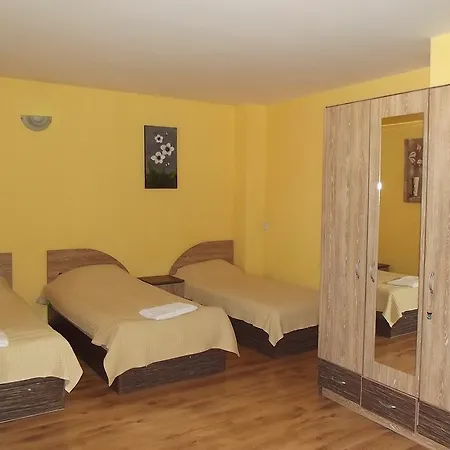House For Guests And Friends 3*
