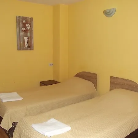 House For Guests And Friends 3*