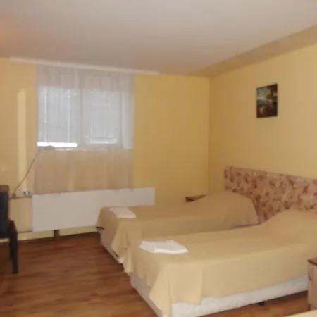 House For Guests And Friends Pensionat Svishtov
