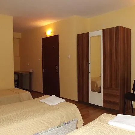 House For Guests And Friends Pensionat